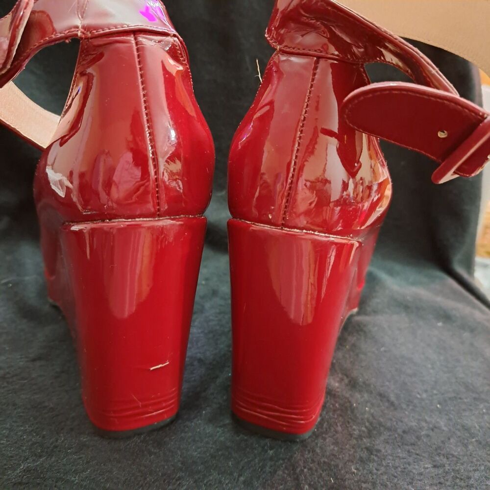 Vintage Robert Clergerie Tulam Red Baby Doll Style Patent Leather Sz 8 B Wedges - Picture 3 of 12